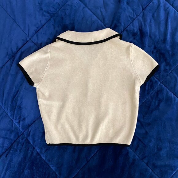 COMMENSE Black + Light Beige Contrast Collared Shirt and Outlined Mini Skirt Set - Picture 3 of 7